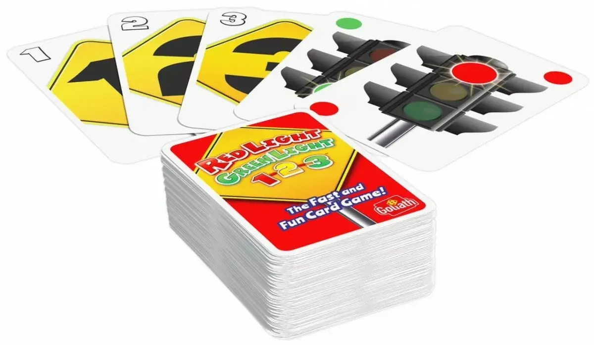 Board Game Goliath Game Red Light Green Light Photo 3