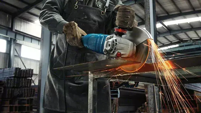 Угловая шлифовальная машинка Bosch GWS 24-230 P Photo 3