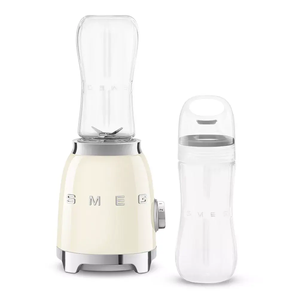 Blenderis Smeg 50's Style Aesthetic Photo 4