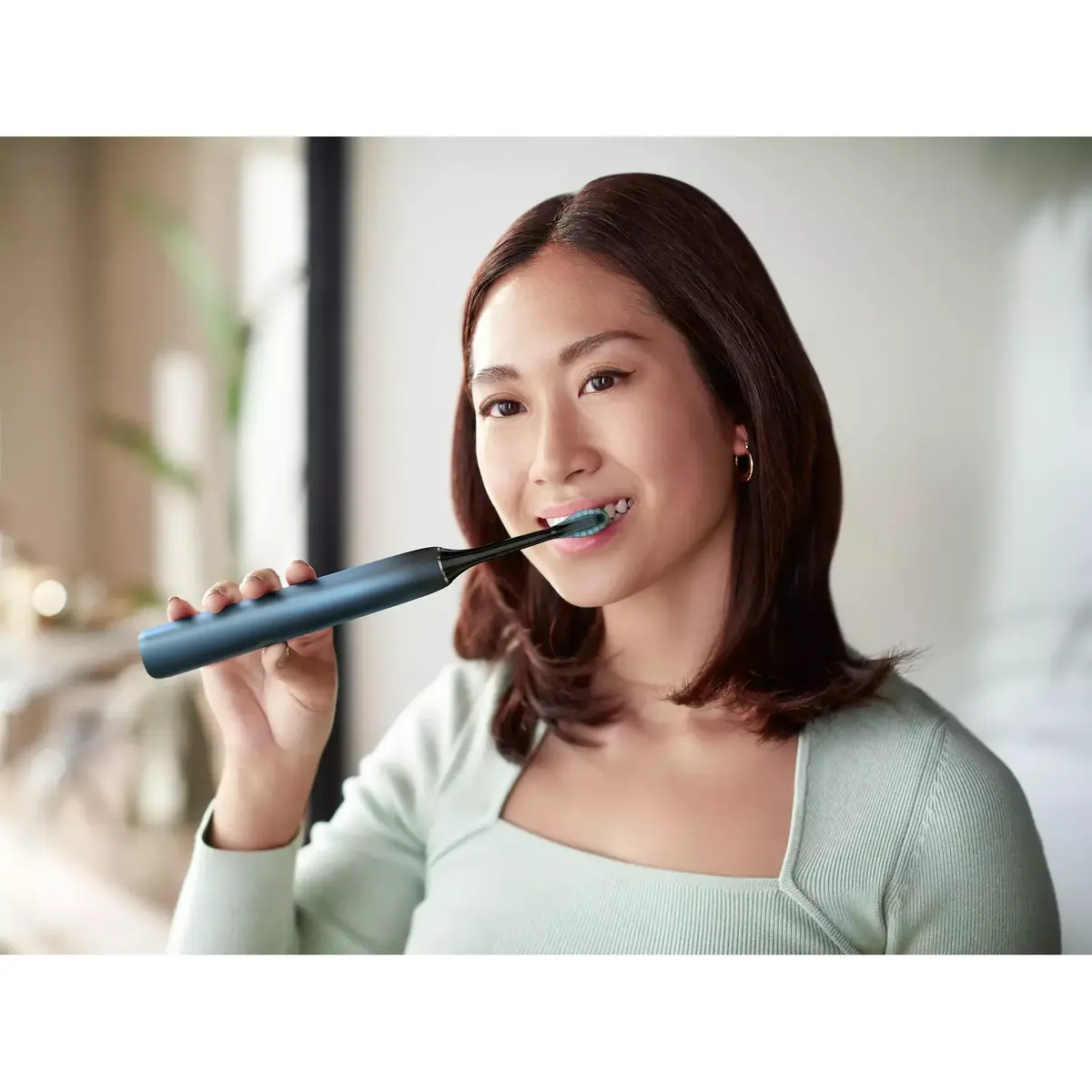 Philips Sonicare DiamondClean 9000 HX9911/88 soniskā suka Photo 3