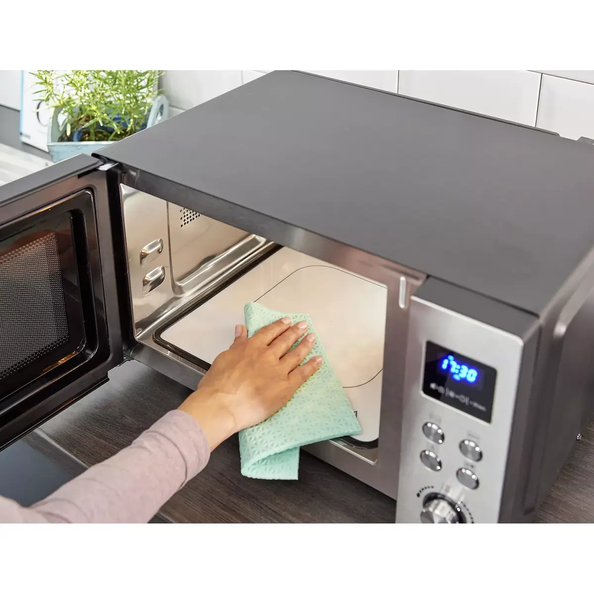 Microwave Severin MW 7777 Photo 6