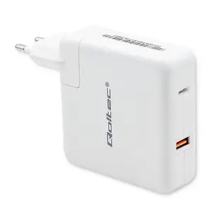 Универсальное зарядное устройство Qoltec 51710 USB-C Fast Charge 108 Вт, белое