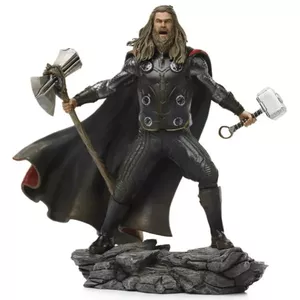 Collectible statue Iron Studios Thor Ultimate Art Scale 1/10 – detailed 1:10 scale figure