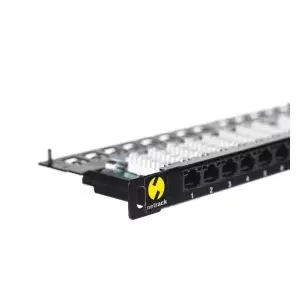 Patch panel NETRACK 104-11 24-port RJ-45 U/UTP 0.5U rack mount, black