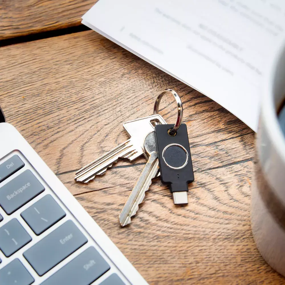 Ключ безопасности Yubico YubiKey C Bio FIDO Edition Photo 3