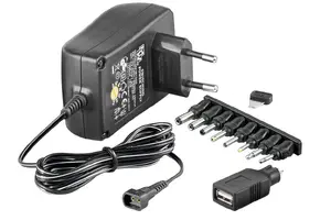 MicroConnect PETRAVEL30 Power Adapter and Inverter 18W 1.5A Black