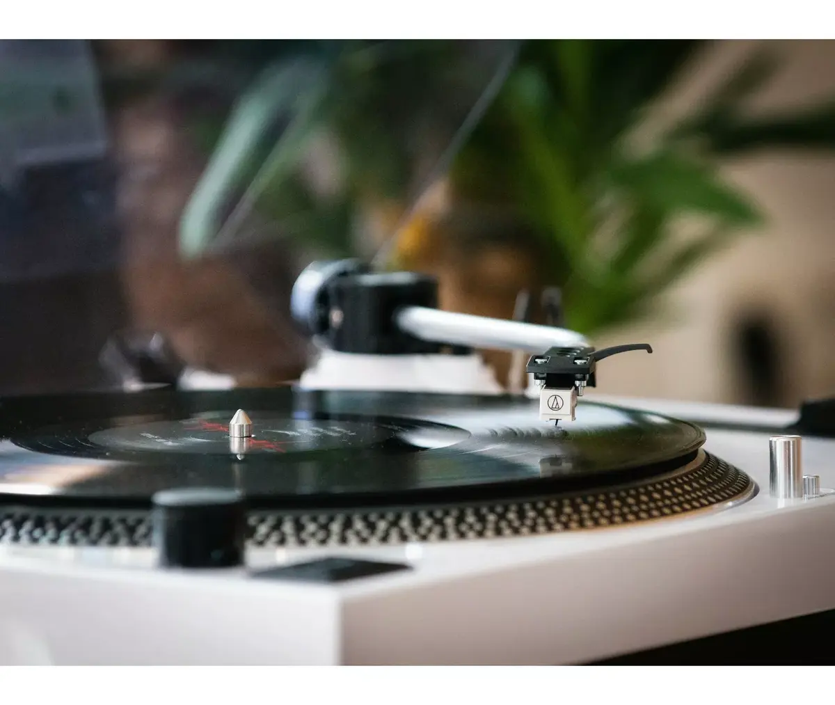 Tiešā piedziņas audio atskaņotājs Lenco L-3810 Photo 7