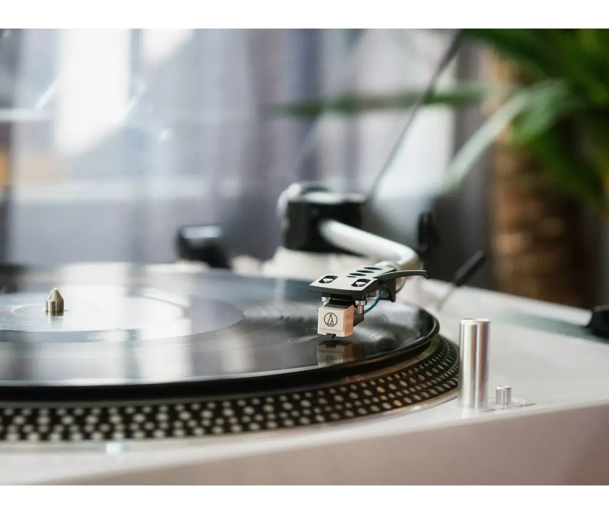 Tiešā piedziņas audio atskaņotājs Lenco L-3810 Photo 9
