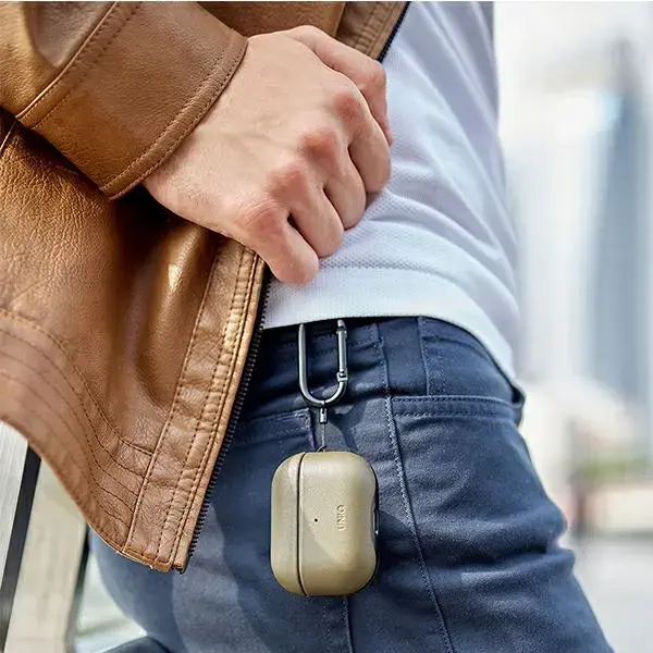 Uniq Terra кожаный чехол для AirPods Pro Photo 6