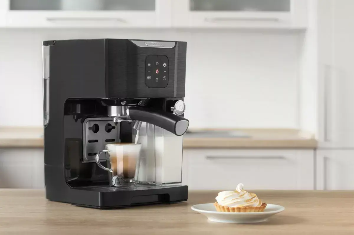 Espresso machine Sencor 1.5L SES4040BK Photo 5
