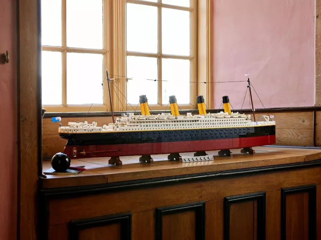 LEGO ICONS 10294 Titanic — 9,090 pcs model Photo 10