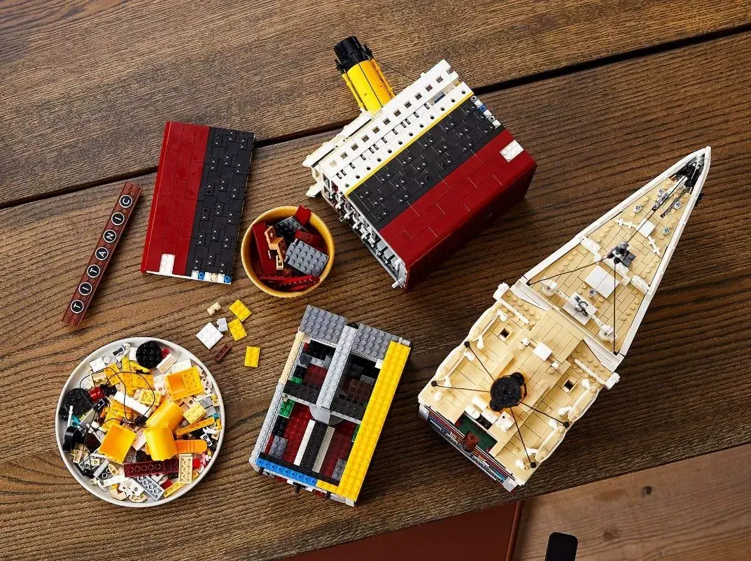 LEGO ICONS 10294 Titanic — 9,090 pcs model Photo 14