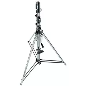 Штатив Manfrotto 087NWB — 3‑ножный штатив, макс. высота 3,7 м, мин. 1,67 м, грузоподъёмность 30 кг, чёрный
