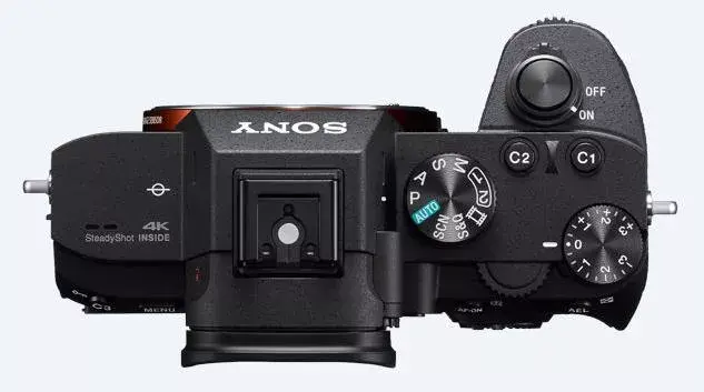 Bezspoguļa kamera Sony α 7 III Photo 6