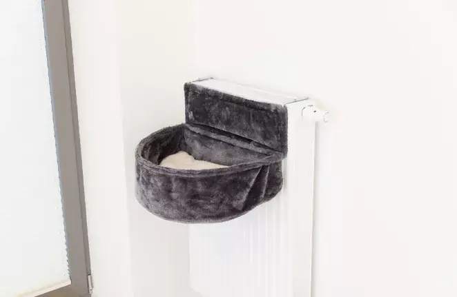Кошачья лежанка для радиатора Trixie Cuddly Bag XXL Photo 6