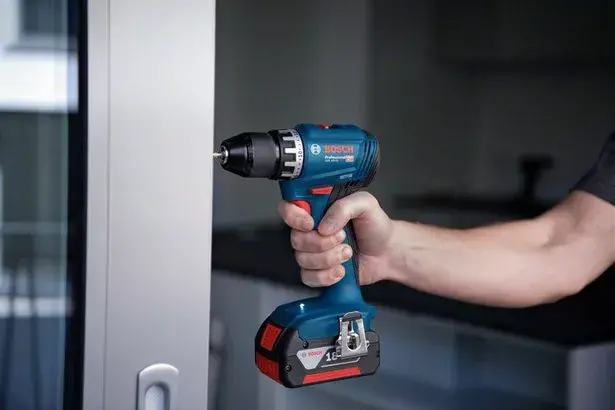 Дрель-шуруповерт Bosch GSR 18V-45 06019K3201 Photo 3