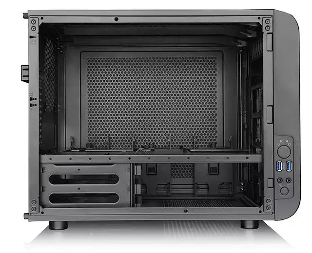 Компьютерный корпус Thermaltake Core V21 Photo 6