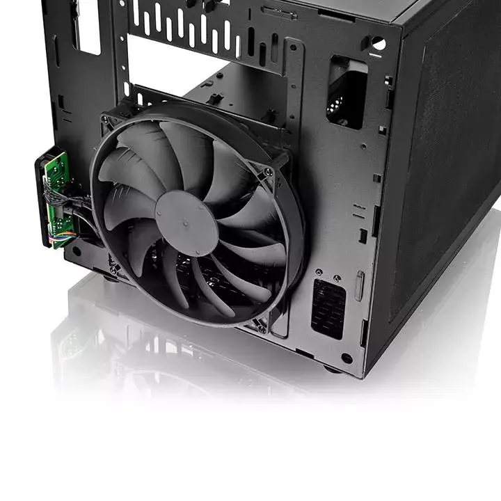 Компьютерный корпус Thermaltake Core V21 Photo 30