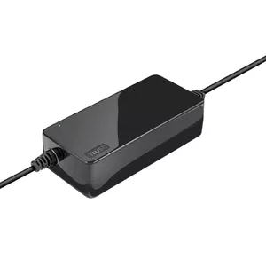 Power Adapter/Inverter Trust Primo 70 W Black