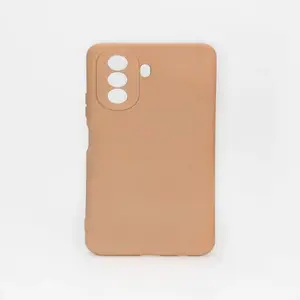 Soft Touch TPU maciņš Evelatus priekš Huawei Nova Y70 — bēšs