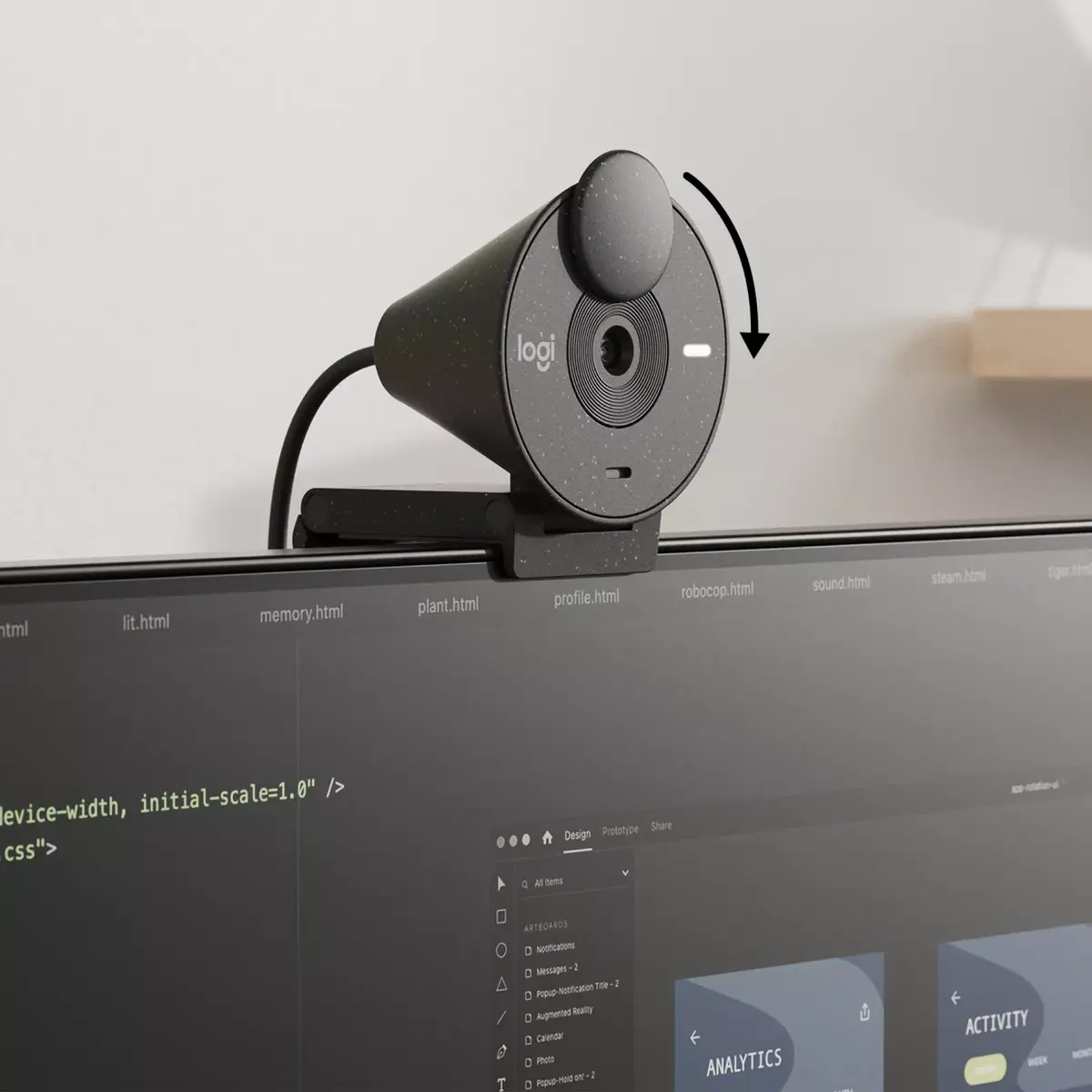 Веб-камера Logitech Brio 300 Photo 5