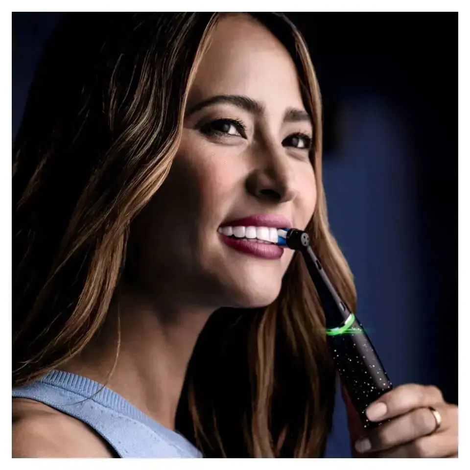 Oral-B iO Series 10 rotācijas-oscilējošā suka Photo 3