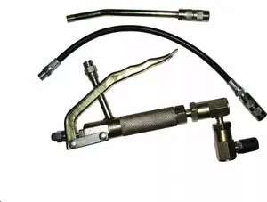 Eļļošanas pistole MAR-POL M780604 priekš 12/15 l sūkņiem