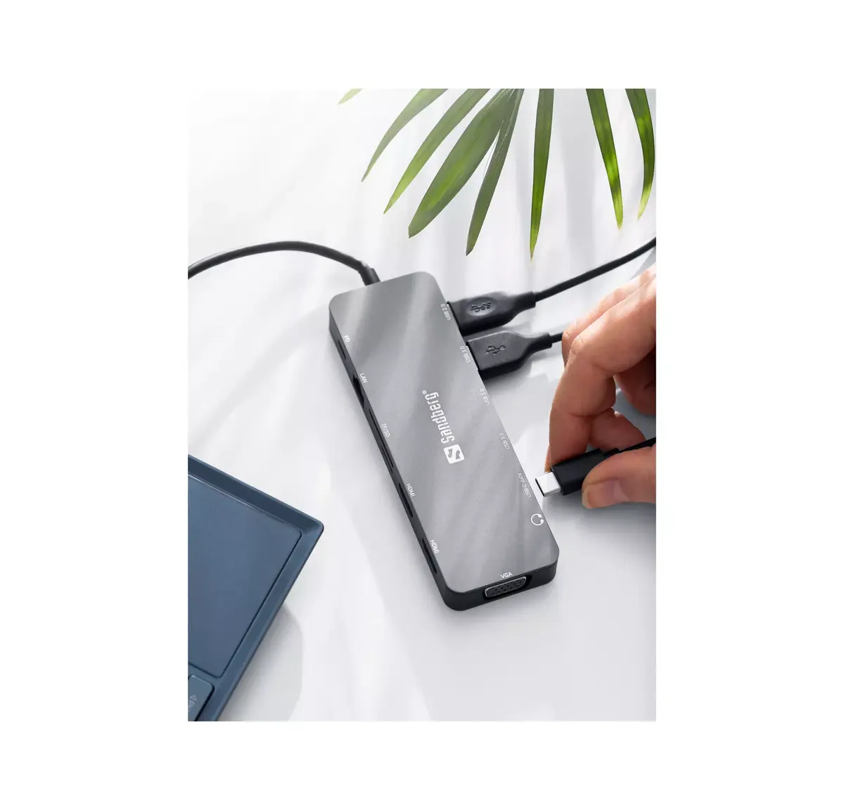 Sandberg USB-C 13-in-1 Travel Dock Photo 3