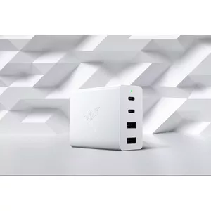 Charger Razer RC21-01700200-R3M1 Indoor AC 2 USB Type-C White
