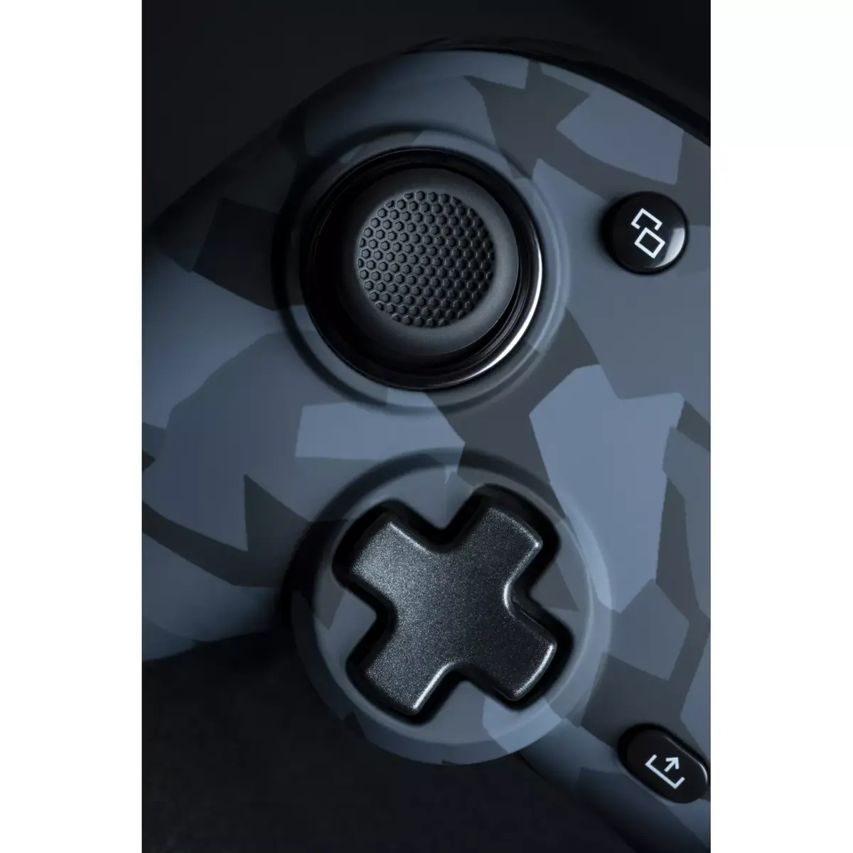 NACON Camo Pro Compact Wired Gamepad USB Photo 4