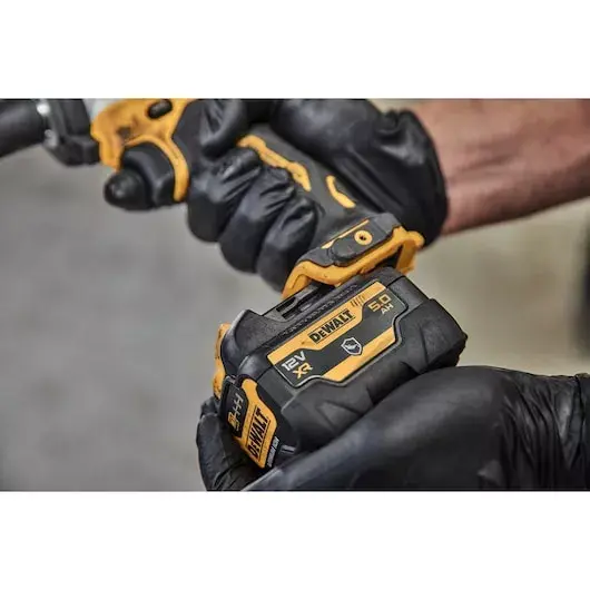 Battery Charger DeWALT DCB126G-XJ Photo 6