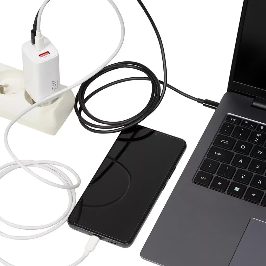 IBOX ILUC65W 65 W, 2× USB‑C + 1× USB‑A Photo 7