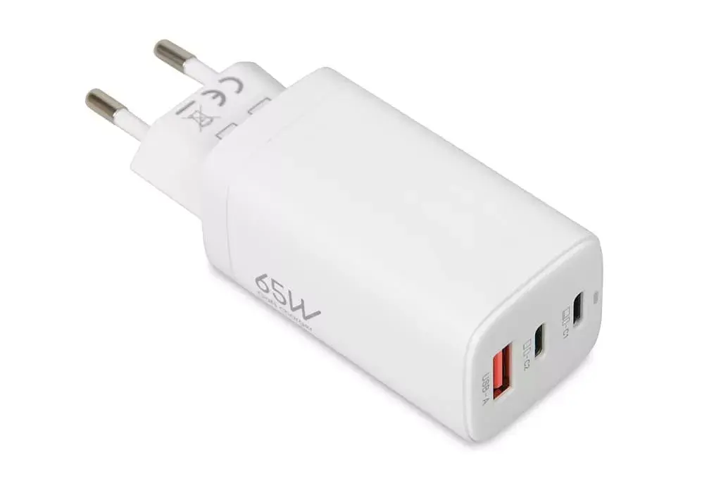 IBOX ILUC65W 65 W, 2× USB‑C + 1× USB‑A Photo 8