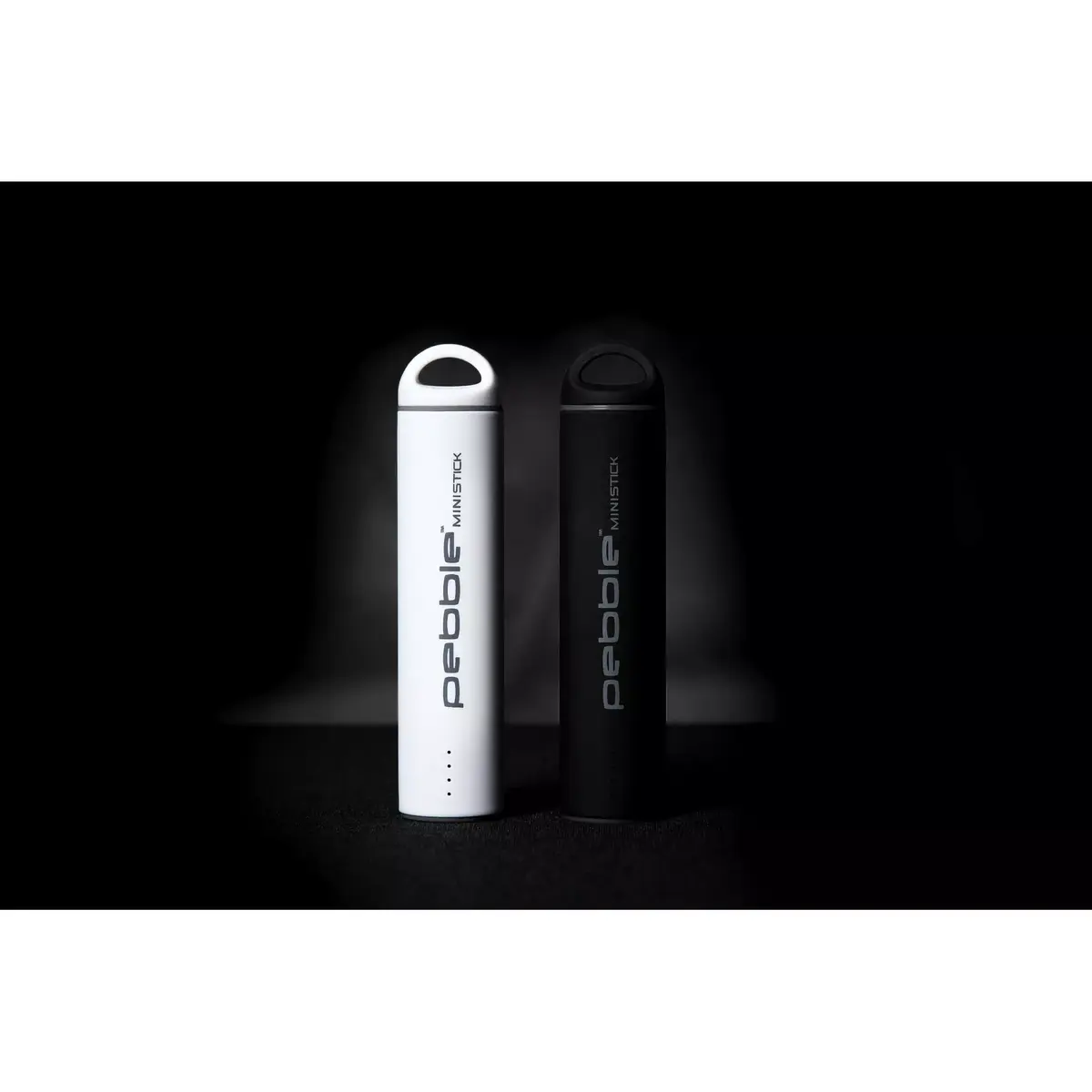 Портативный аккумулятор Veho Pebble Ministick VPP-102-WH-2200 Photo 7