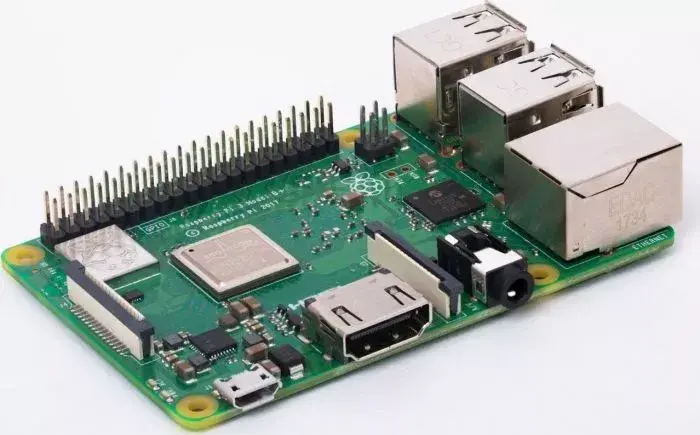 Raspberry Pi 3 Model B+ Development Board Photo 3