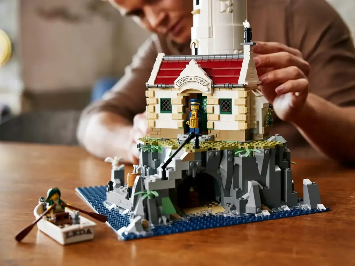 LEGO Ideas motorizēta bāka komplekts 21335 Photo 11