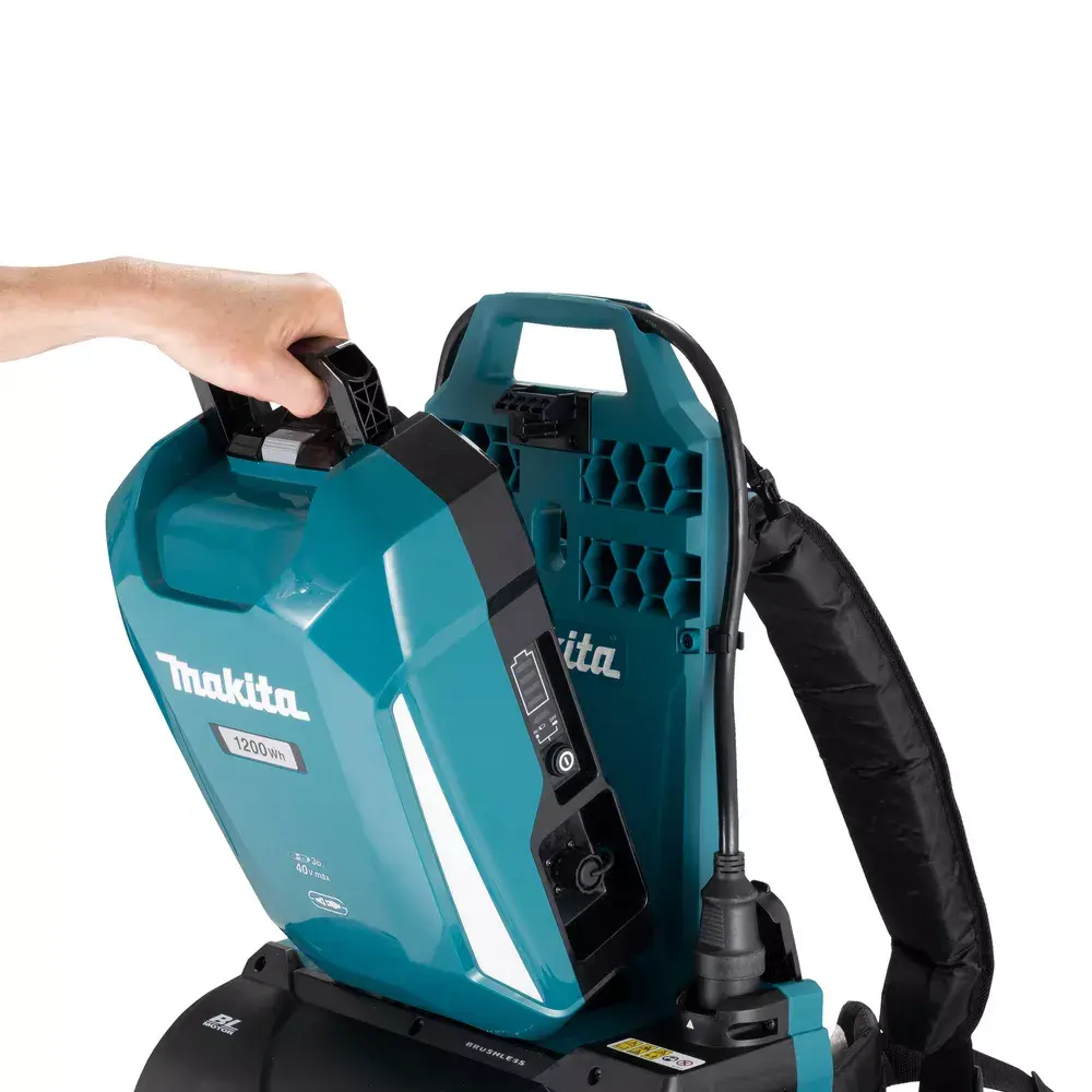 Lapu pūtējs Makita UB002CZ Photo 12