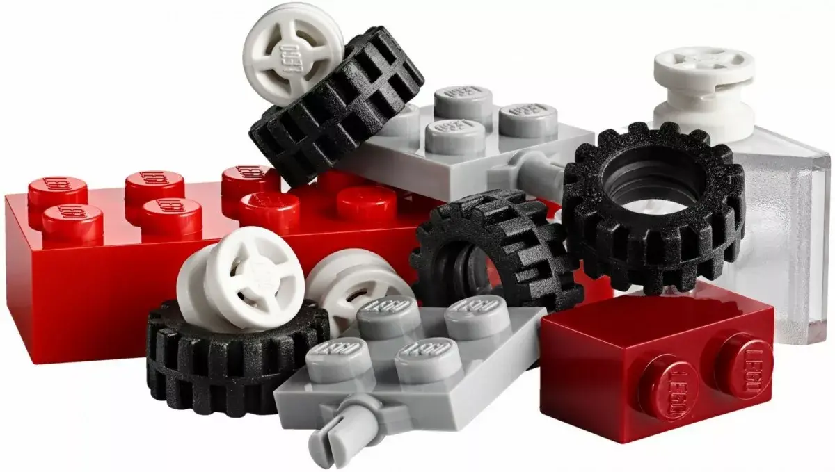 LEGO Classic Creative Suitcase 10713 — 1500 деталей Photo 8