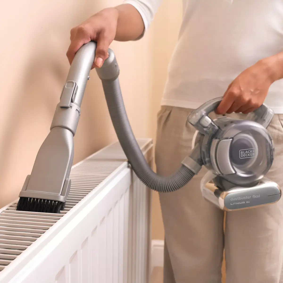 Rokas putekļsūcējs Black & Decker PD1820L-QW Photo 7