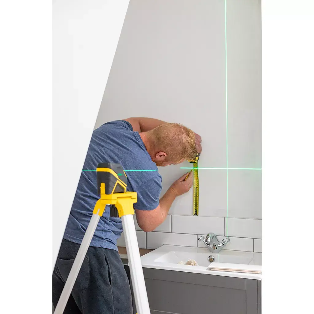 Stanley FMHT77586-1 Cross Line Laser Photo 3