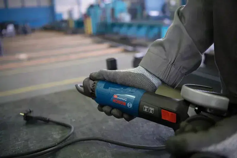 Шлифовальная машинка Bosch GWS 17-125 TS Photo 6