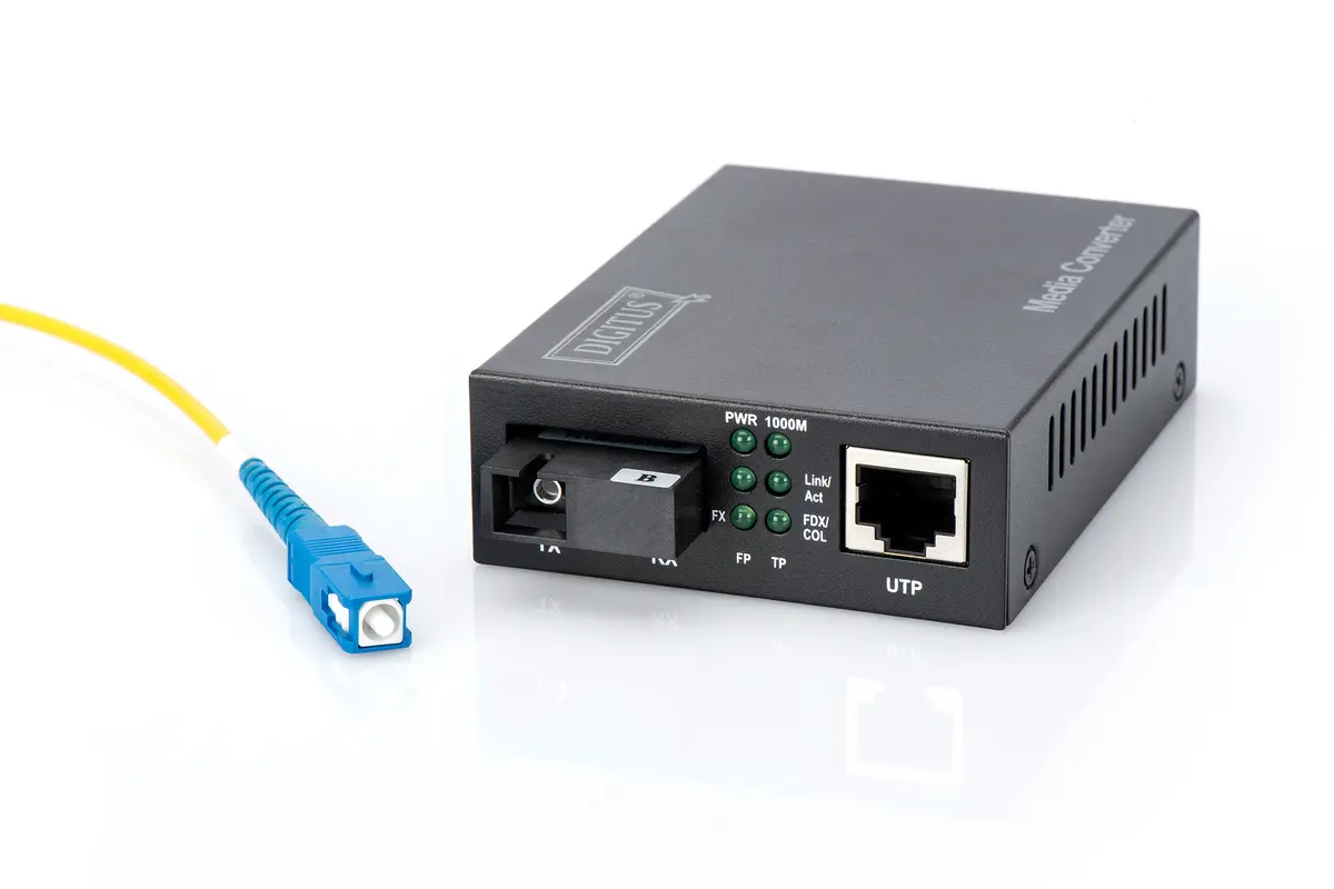 Гигабитный медиаконвертер DIGITUS DN-82123 RJ45/SC Photo 2