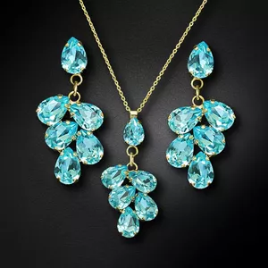 Komplekti ar Swarovski™ kristāliem