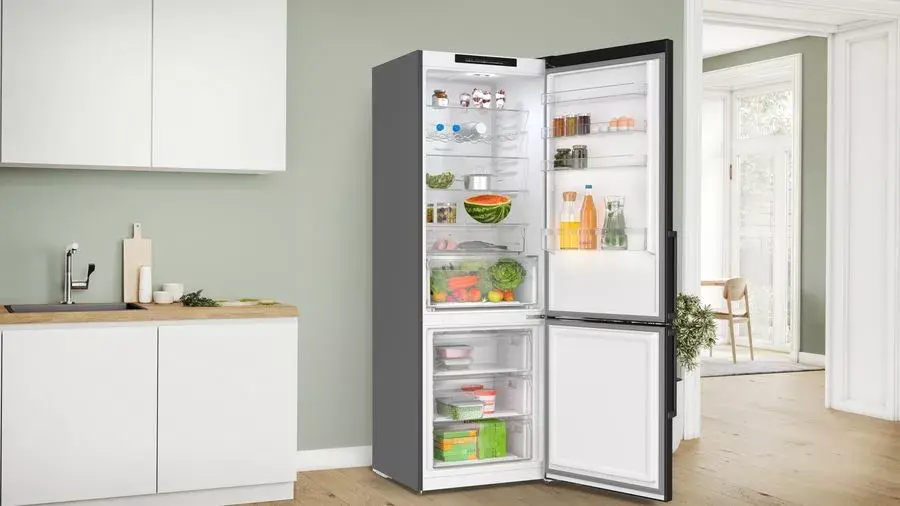 Bosch Serie 4 KGN49VXCT fridge-freezer Photo 3