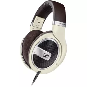 Наушники Sennheiser HD 599 — проводные околушные, 50 Ω, 12–38500 Гц, кабель 1.2 м, слоновая кость