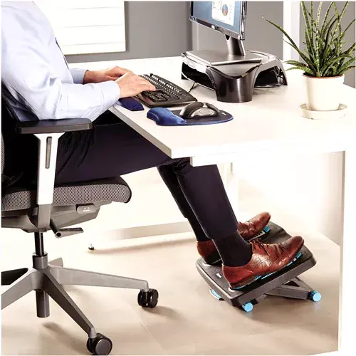 Fellowes 8068001 Footrest — Ergonomic Under-Desk Photo 5