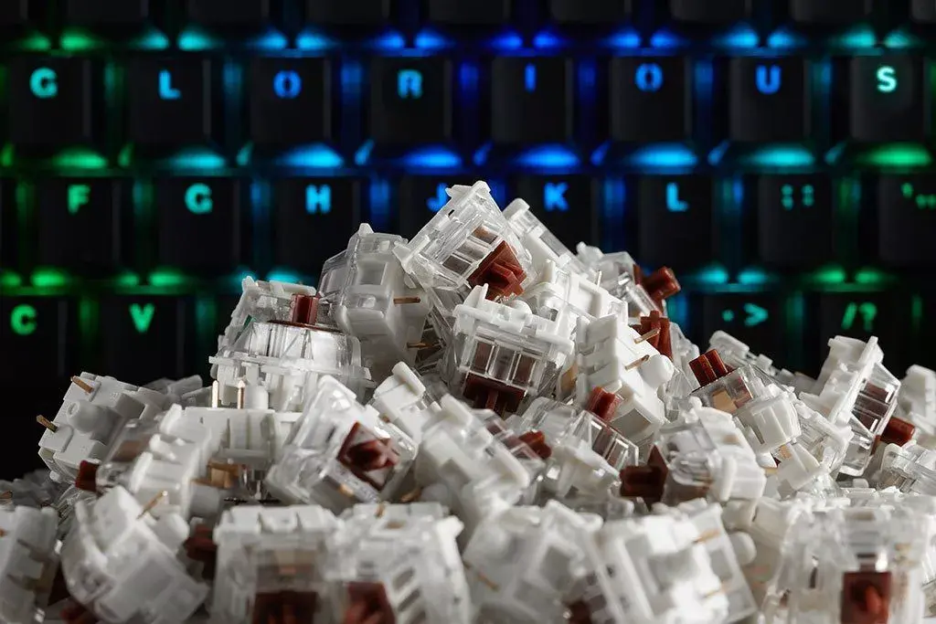 GLORIOUS Gateron Brown switches — 120 pcs Photo 3
