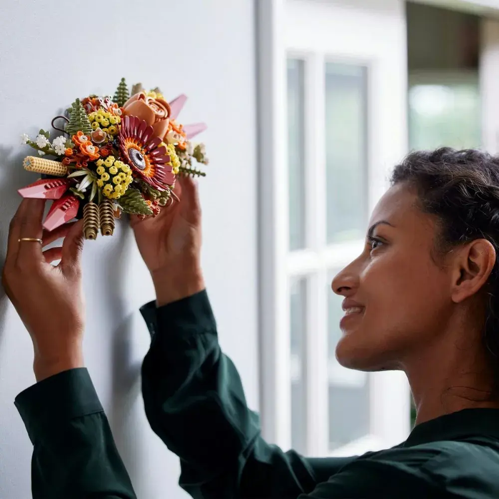 LEGO Icons 10314 Dried Flower Centerpiece Building Set Photo 15