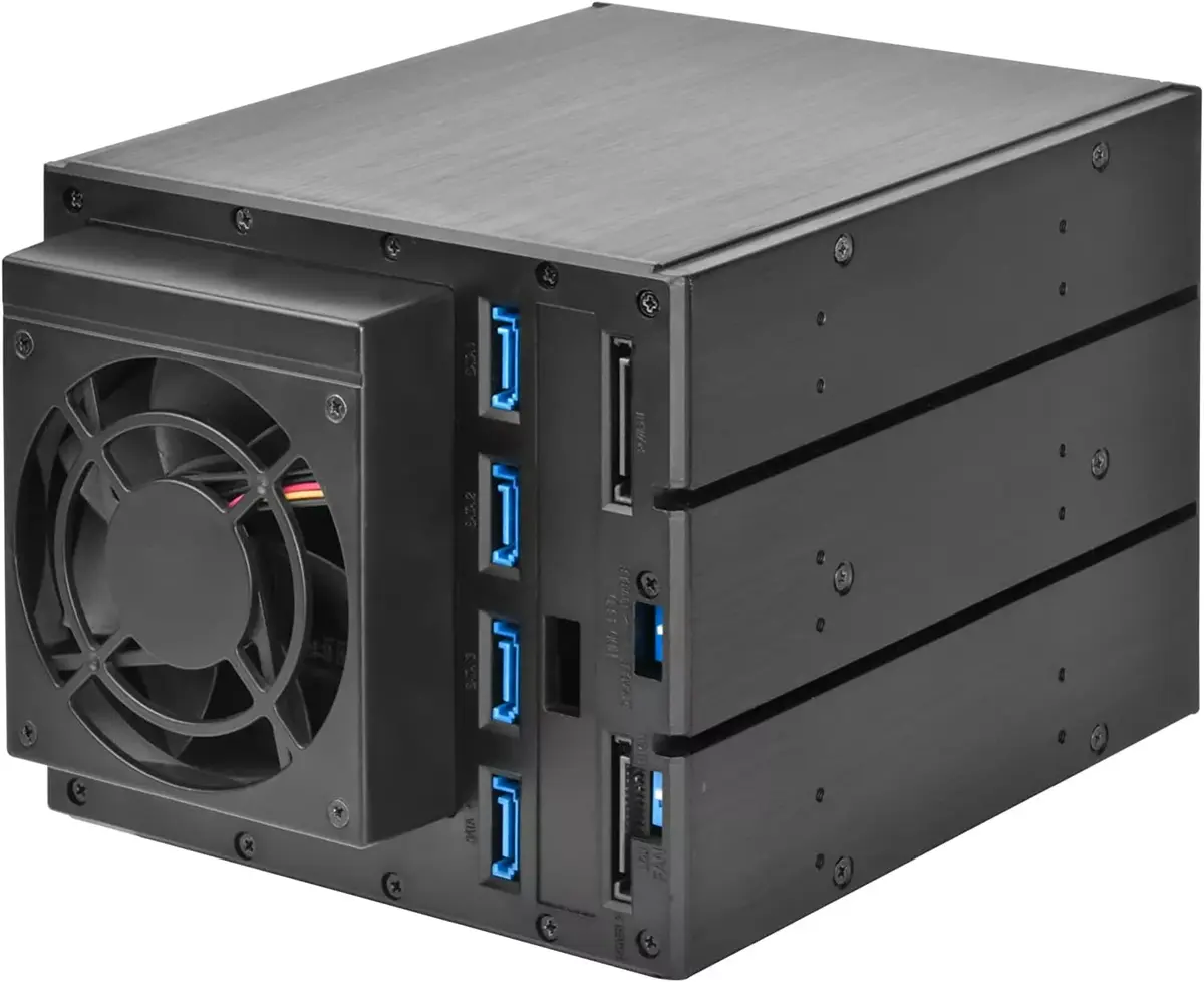 SILVERSTONE SST-FS304-12G removable frame Photo 6