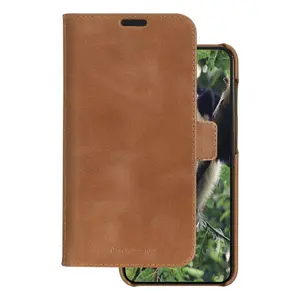 Футляр‑фолио dbramante1928 Lynge для Samsung Galaxy S23+ — коричневый, 3 отделения для карт, подходит для 6.6" экрана